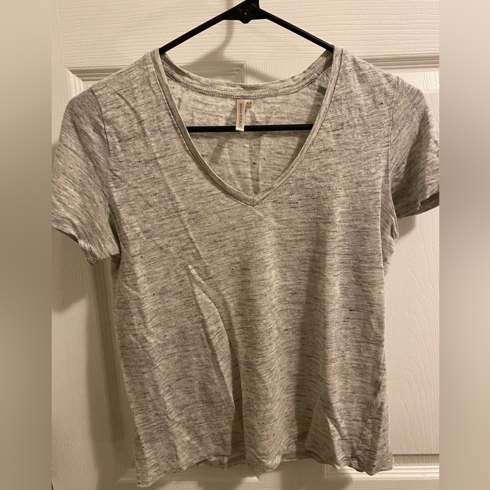 Lightweight gray v-neck